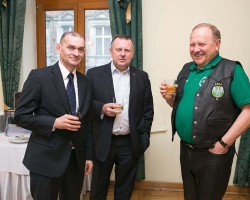 SMALL_IMG_9357